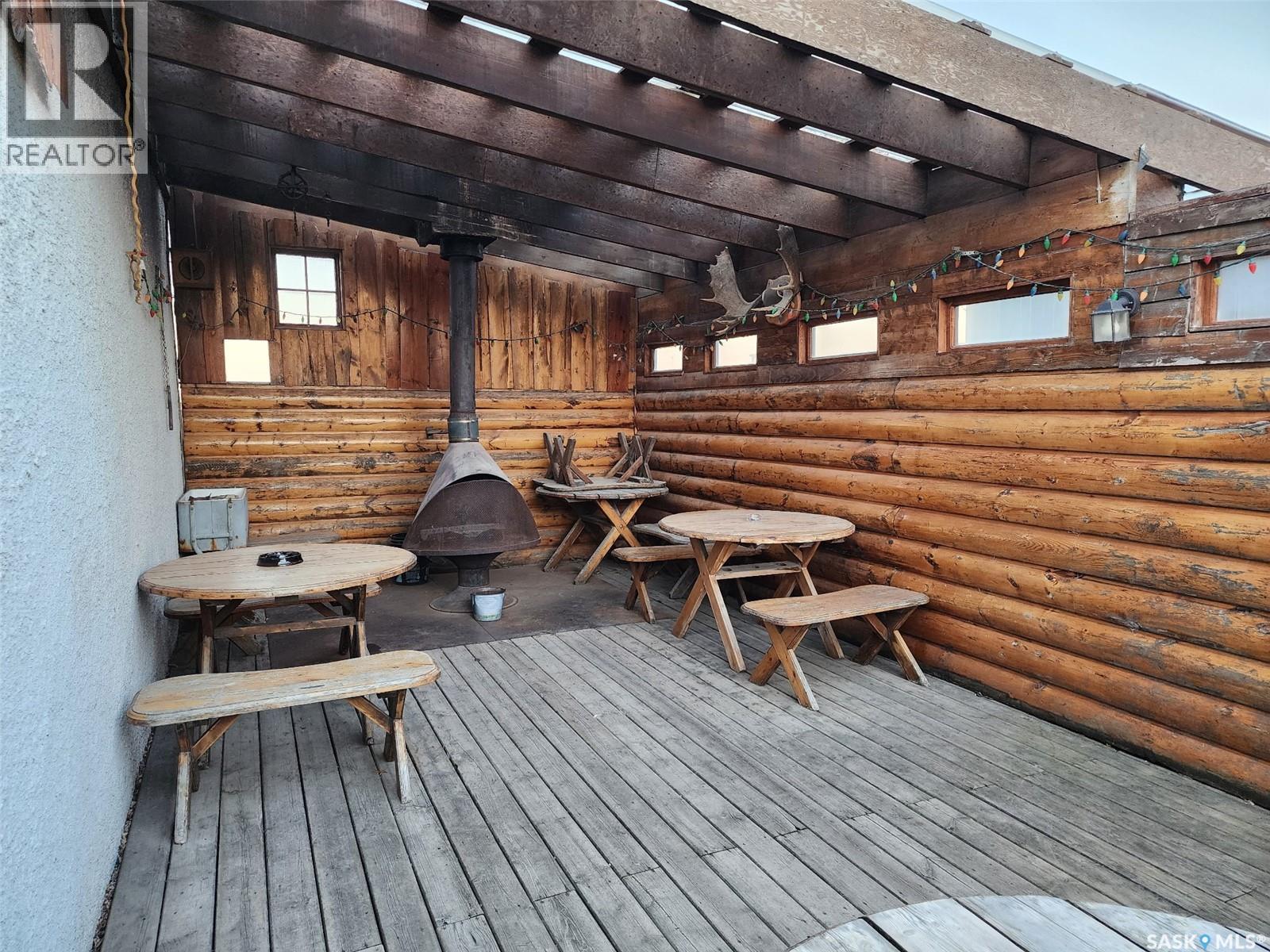 109 Railway AVENUE - photo 5