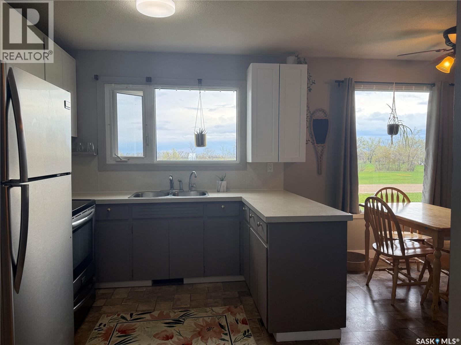 401 Golspie STREET — photo 10