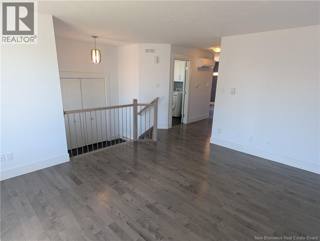 7 Bristol Crescent - Image 3