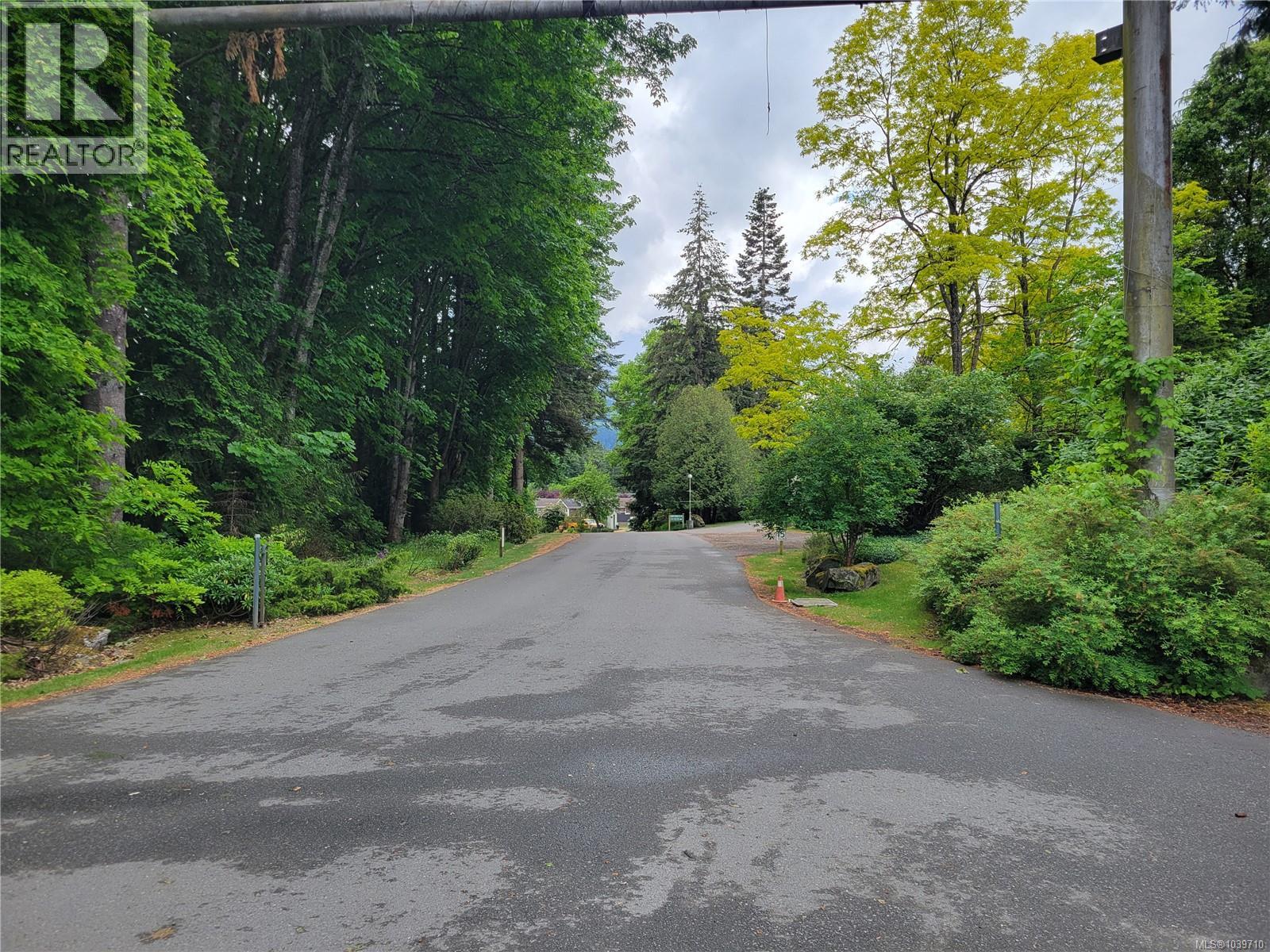 #144 3042 River Rd - 15