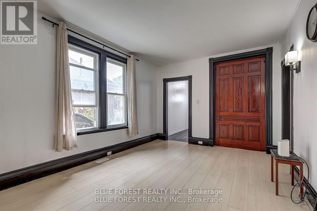 36 ADELAIDE STREET S - 7