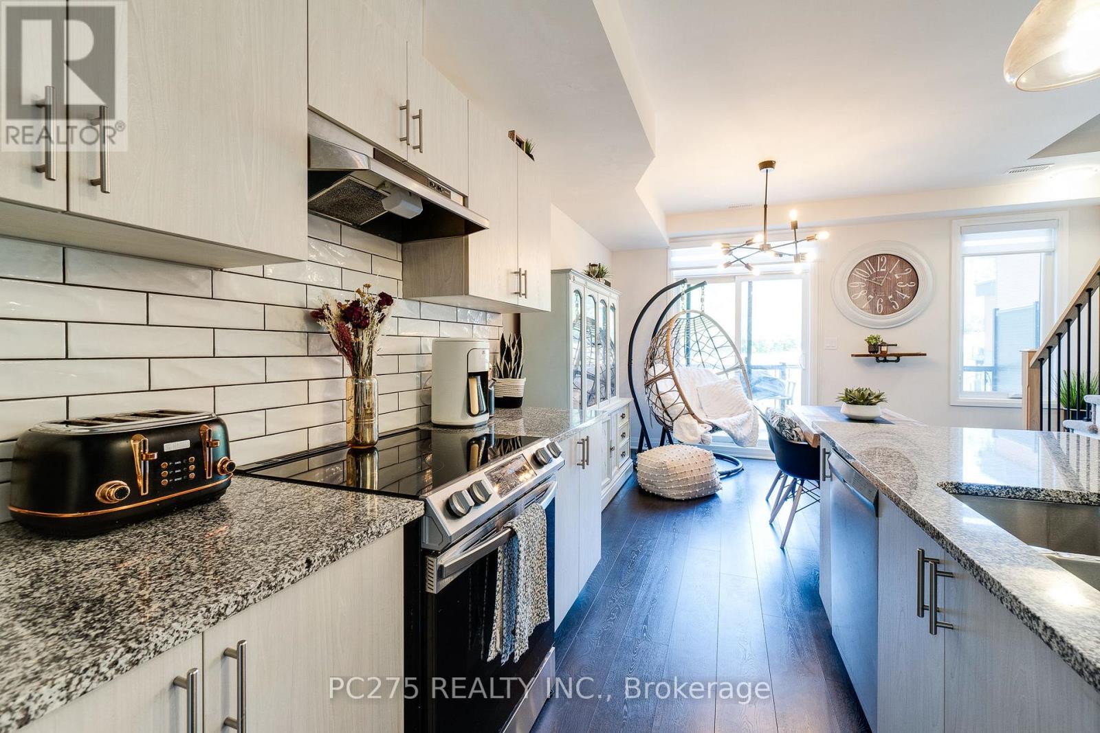 #34 2 WILLOW STREET - 11