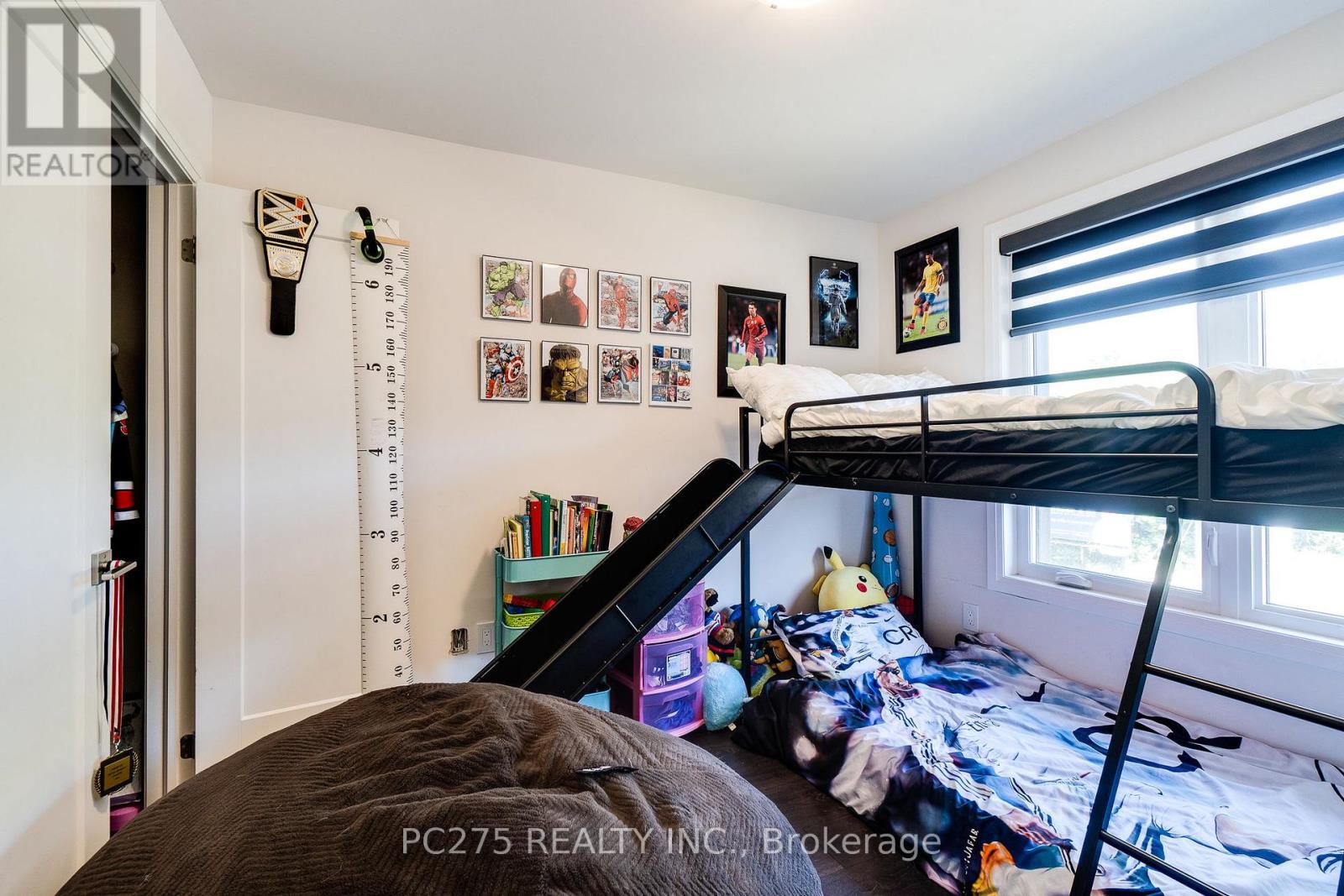 #34 2 WILLOW STREET - 25