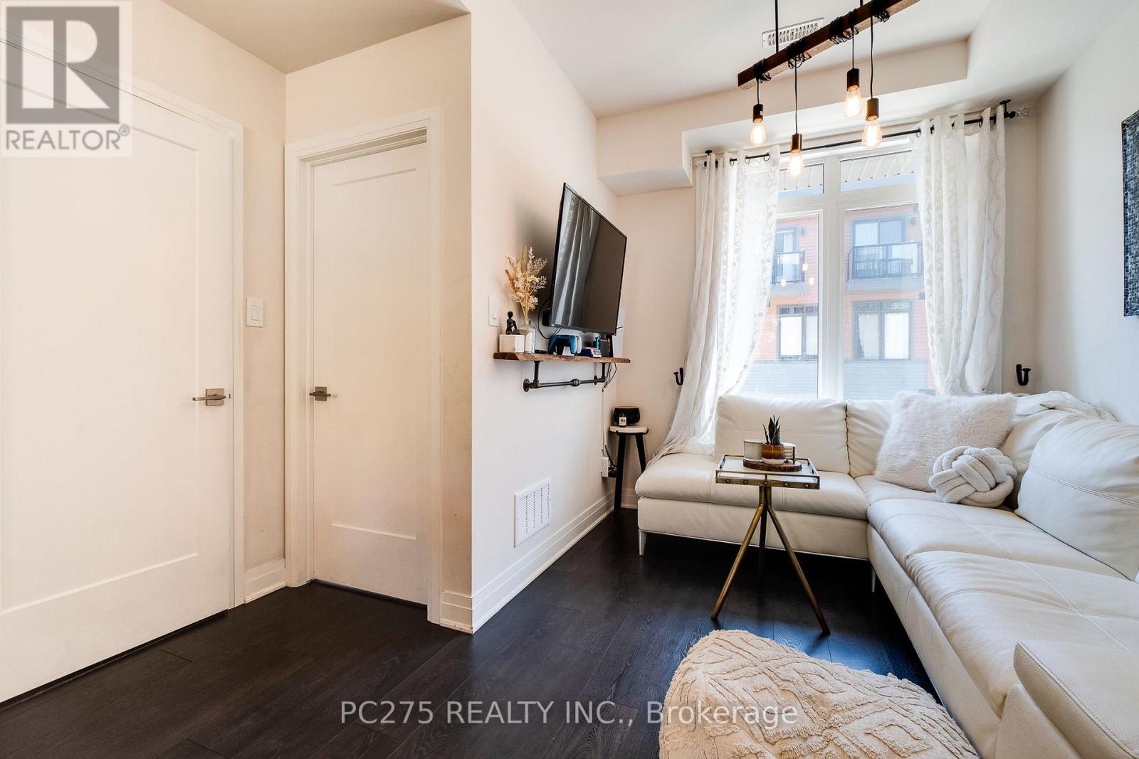 #34 2 WILLOW STREET - 5