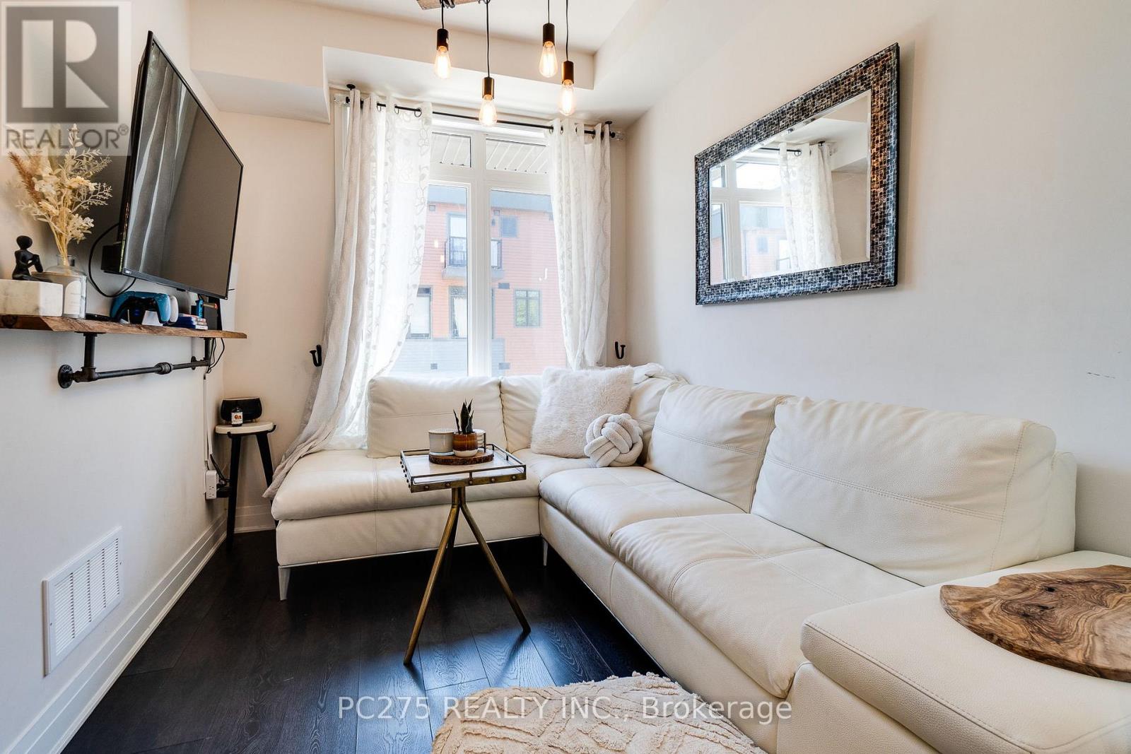 #34 2 WILLOW STREET - 6
