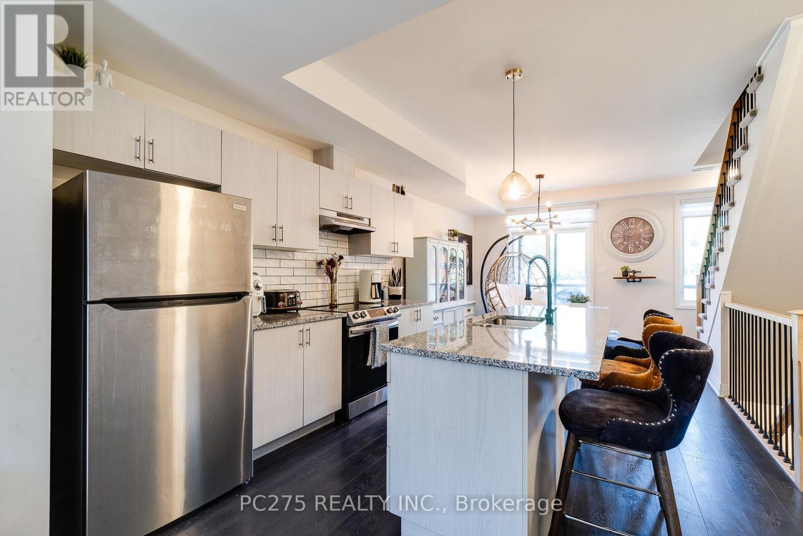 #34 2 WILLOW STREET - 7