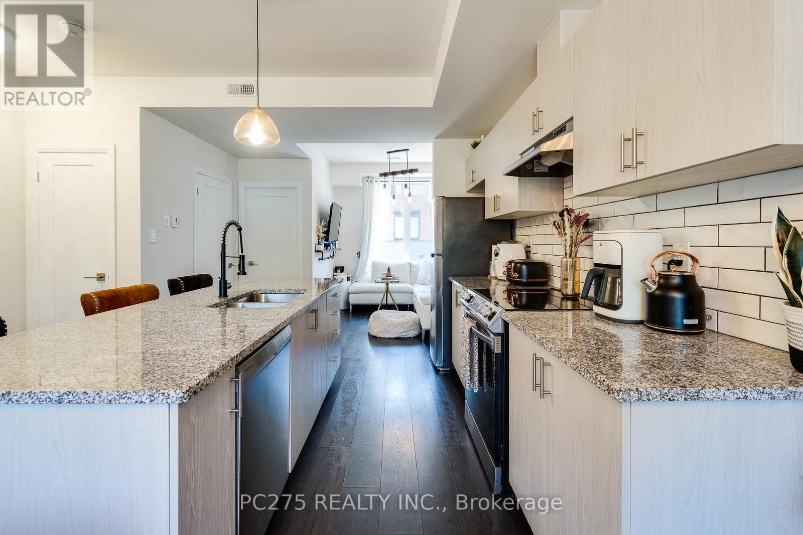 #34 2 WILLOW STREET - 9