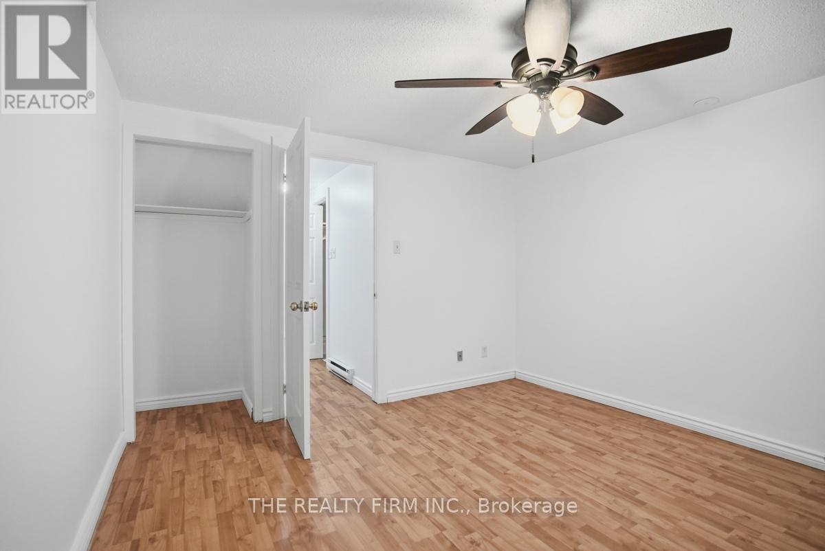 #10 1919 TRAFALGAR STREET - 25