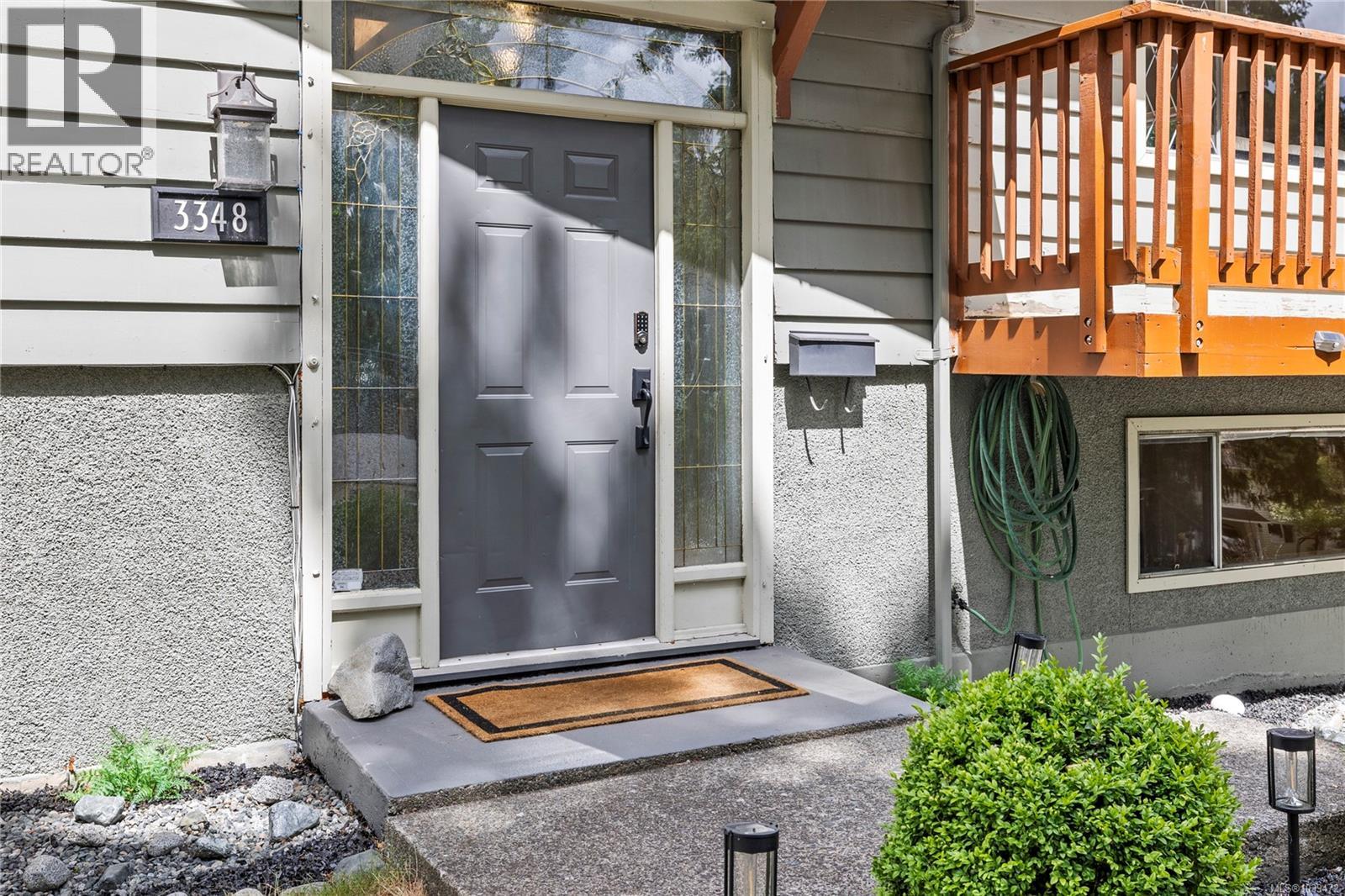 3348 Departure Bay Rd - Image 2