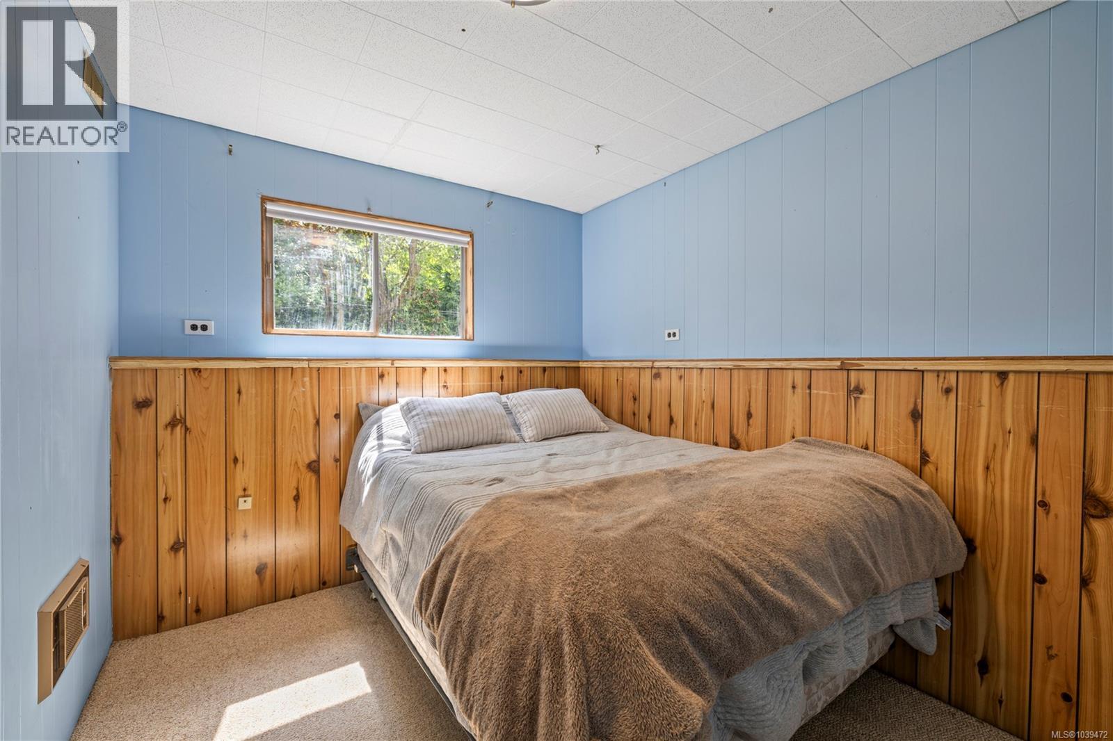 3348 Departure Bay Rd - 32