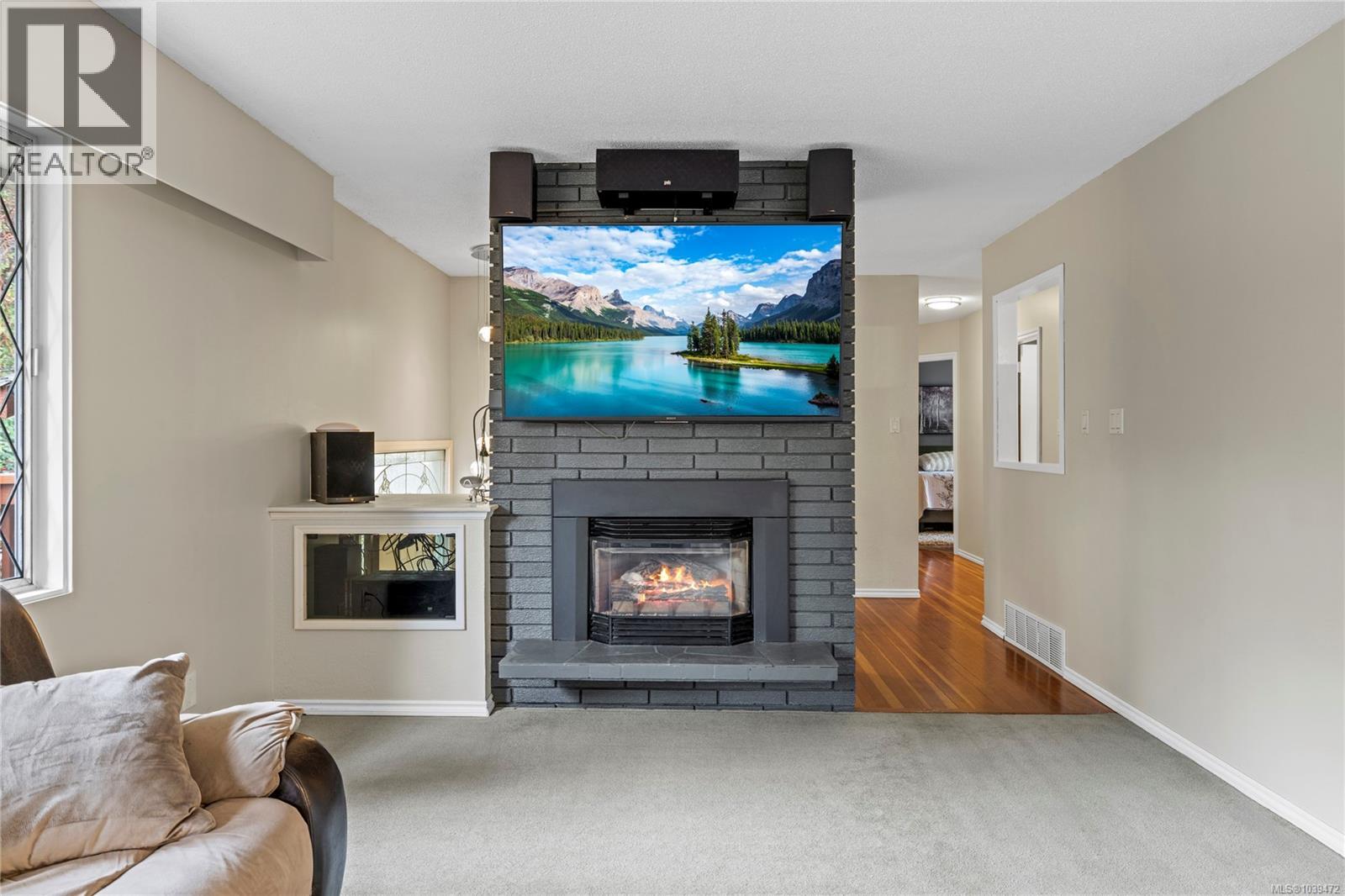 3348 Departure Bay Rd - 4
