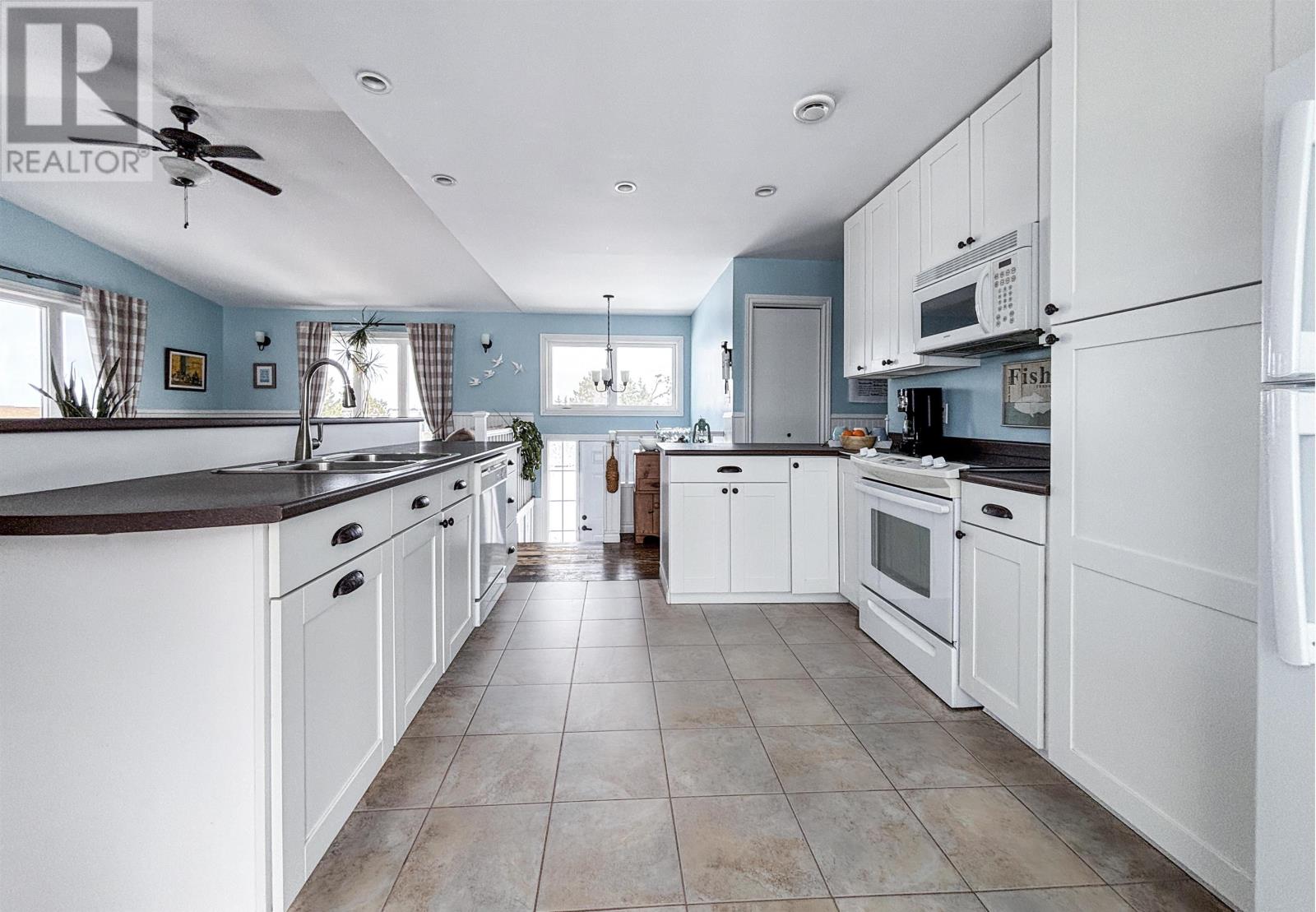 19 Pendergast Drive - 12