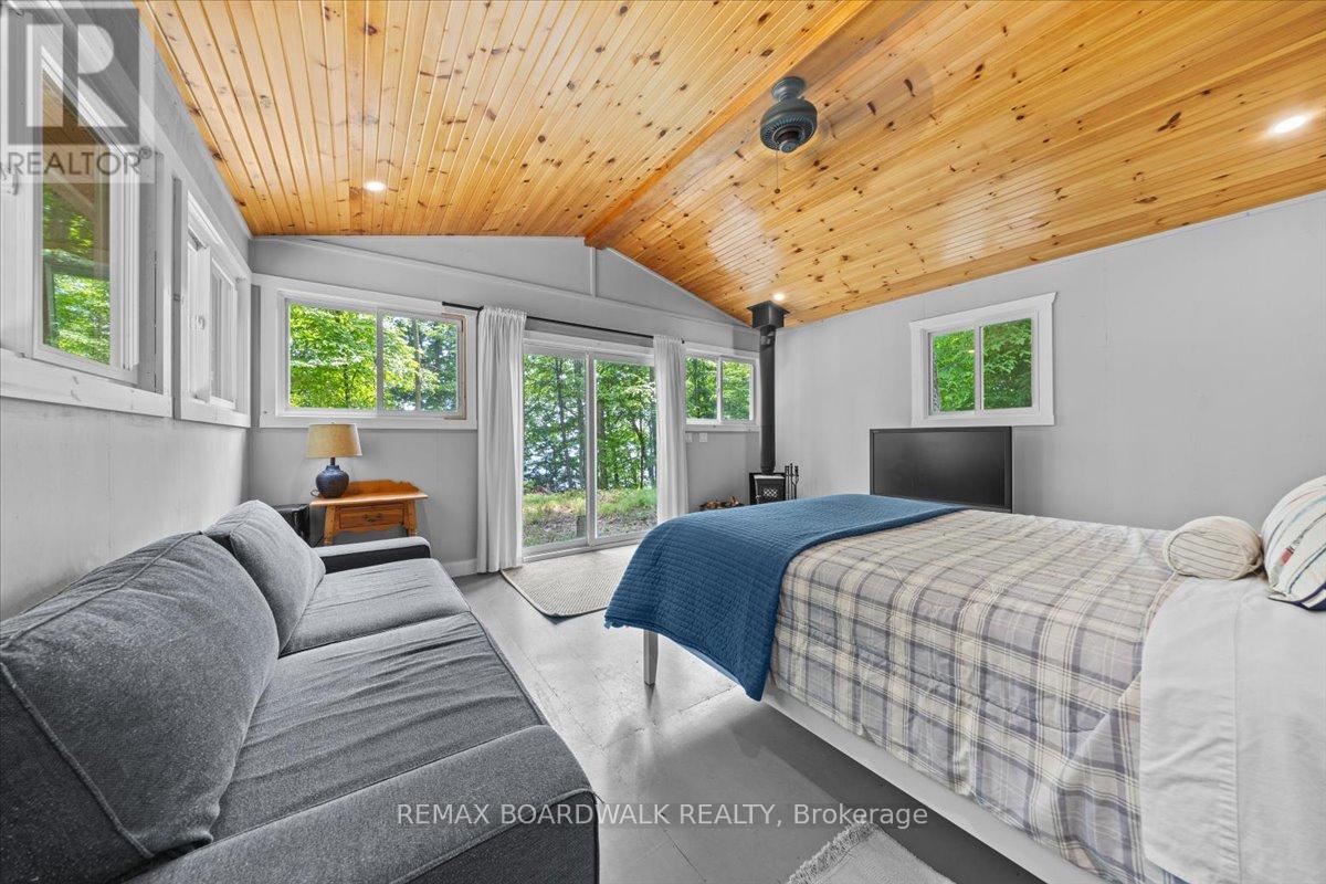 6296 BIG ISLAND - 34