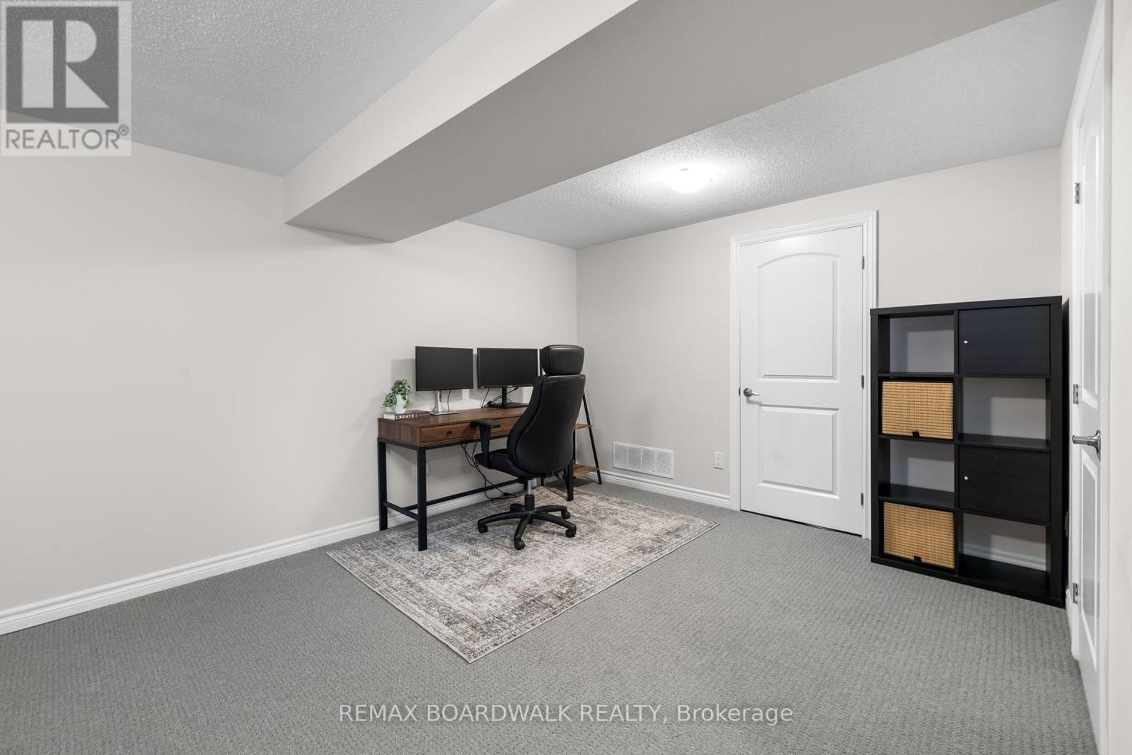 6331 PERTH STREET - 31