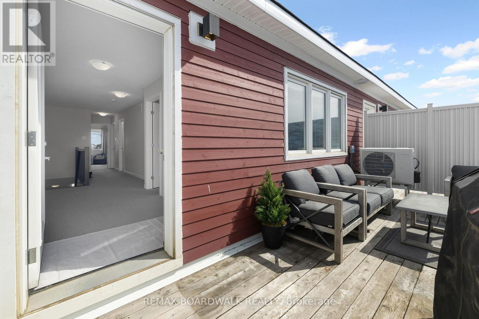 6331 PERTH STREET - 33