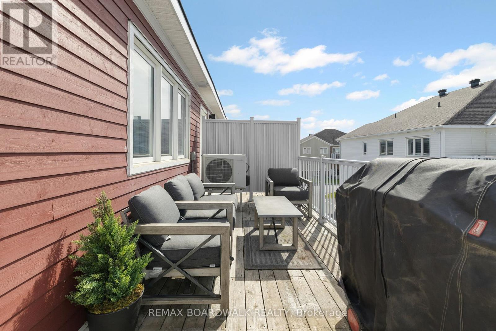 6331 PERTH STREET - 34