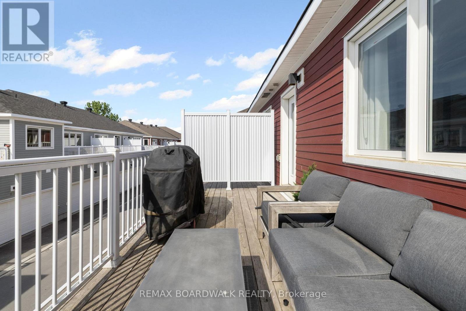6331 PERTH STREET - 35