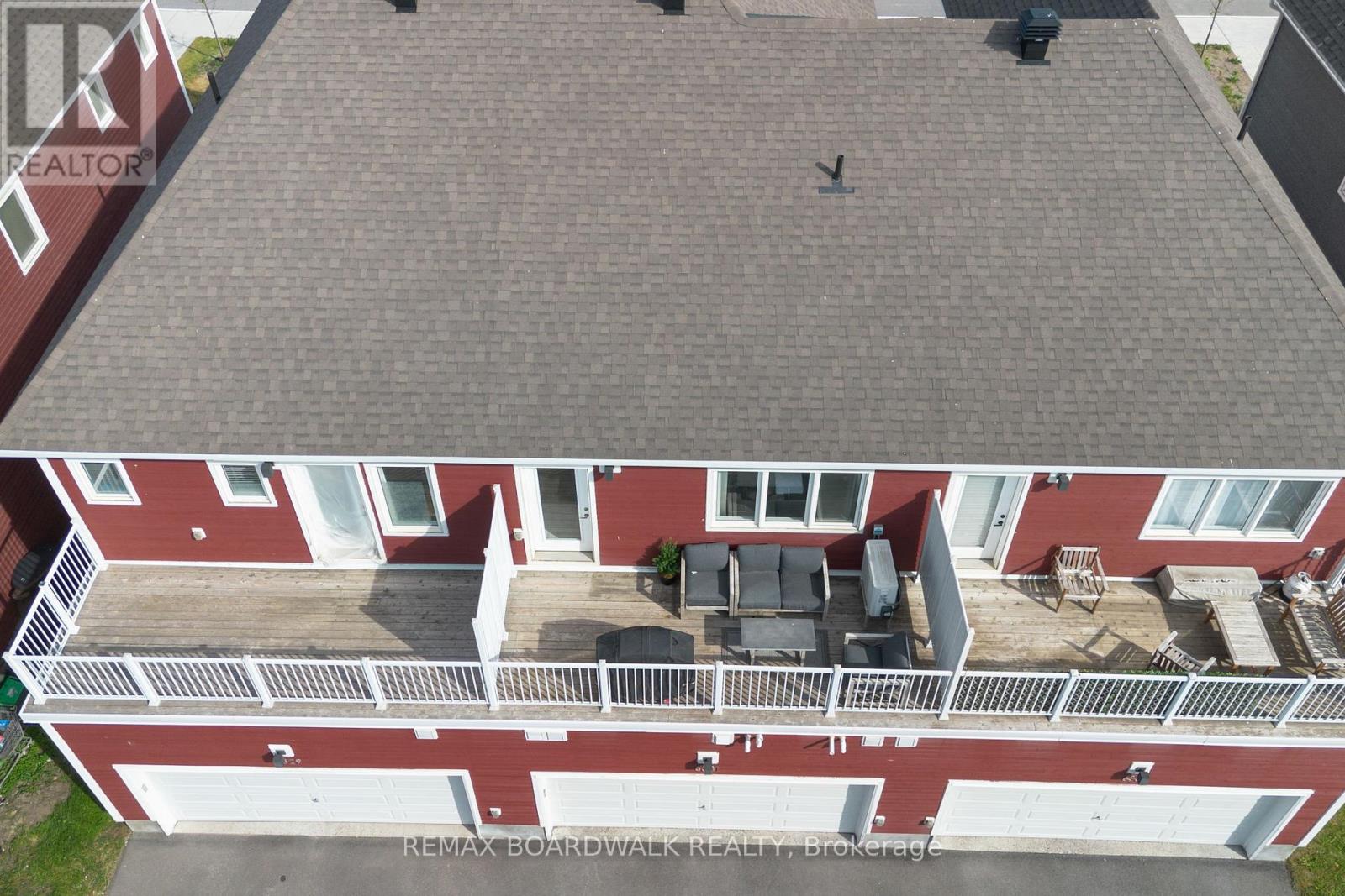 6331 PERTH STREET - 36