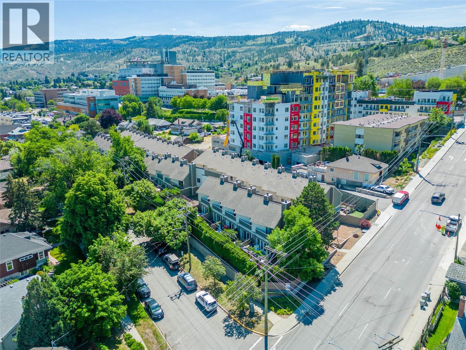 #13 145 NICOLA Street - 26