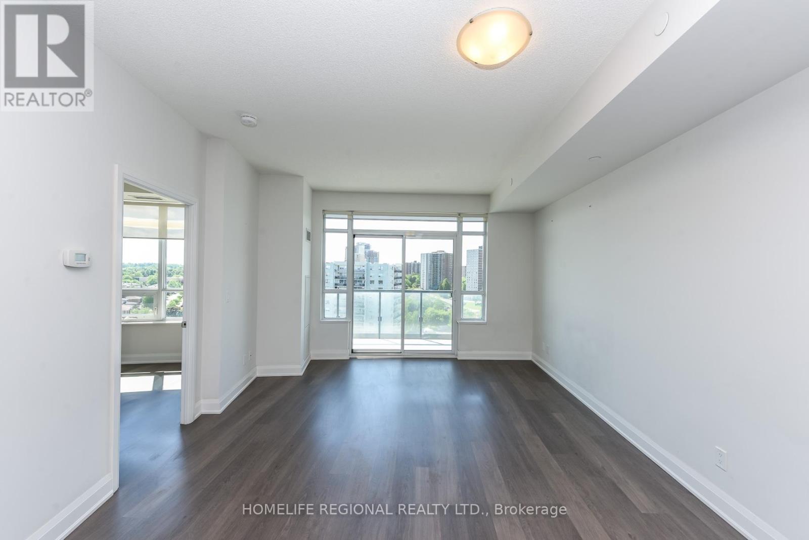 #1306 25 FONTENAY COURT - Image 12