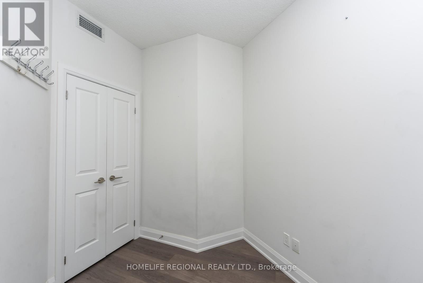 #1306 25 FONTENAY COURT - Image 24