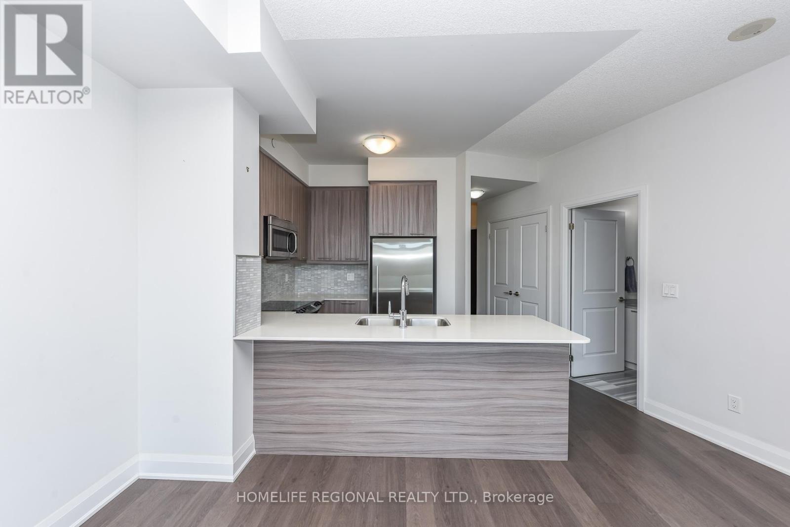 #1306 25 FONTENAY COURT - Image 9