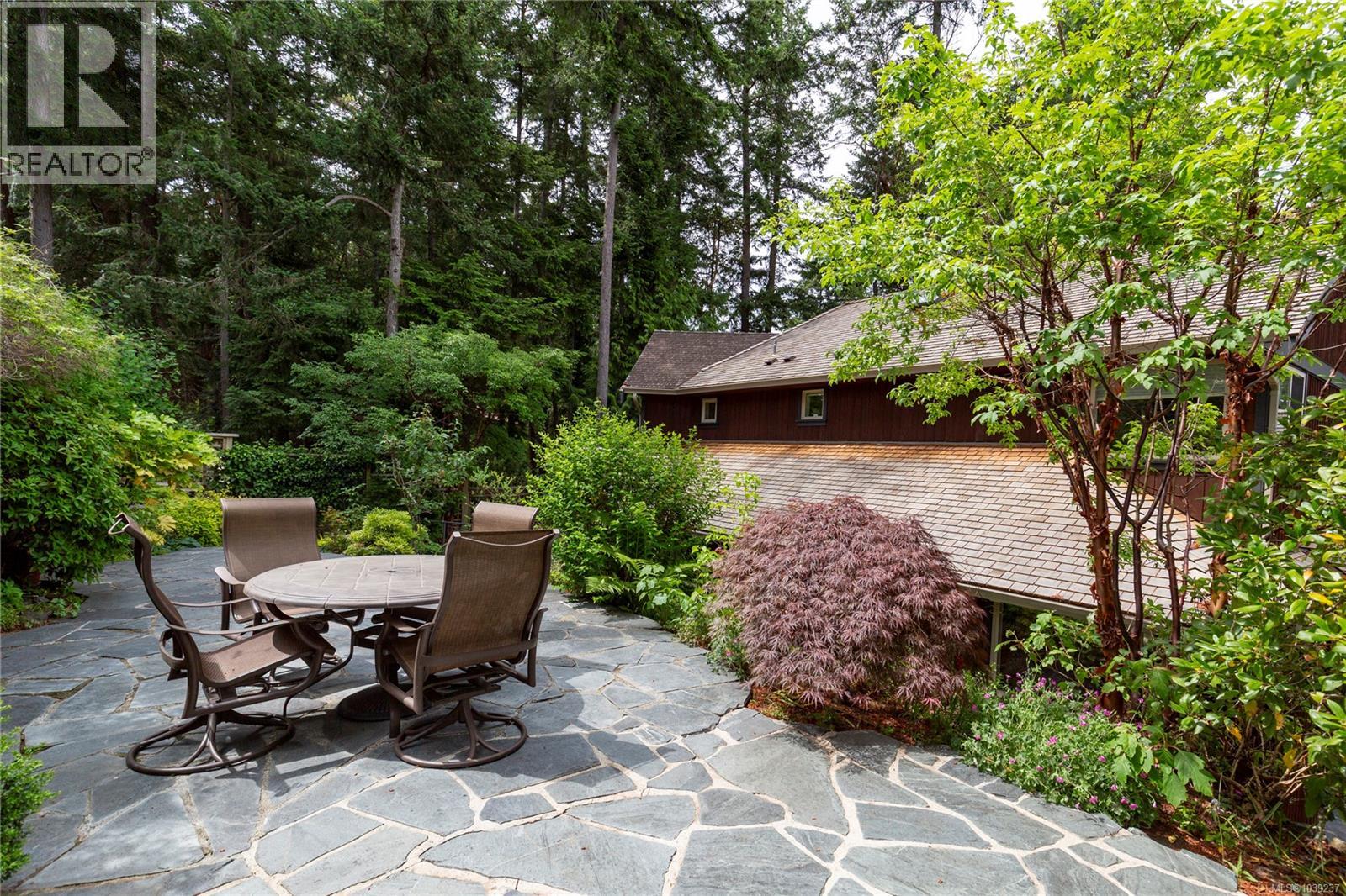 929 Matticks Wood Lane - 26