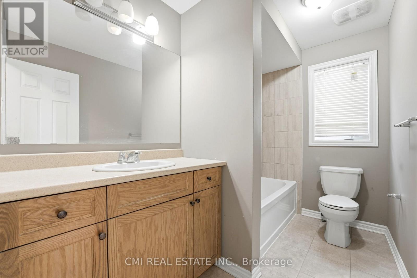 325 SWEETCLOVER WAY - 34