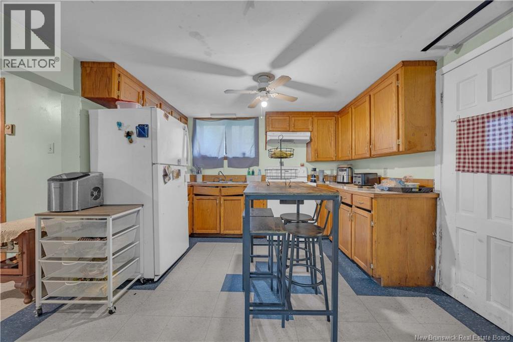 61 Bates Lake Road - 19