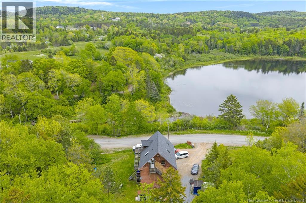 61 Bates Lake Road - 31