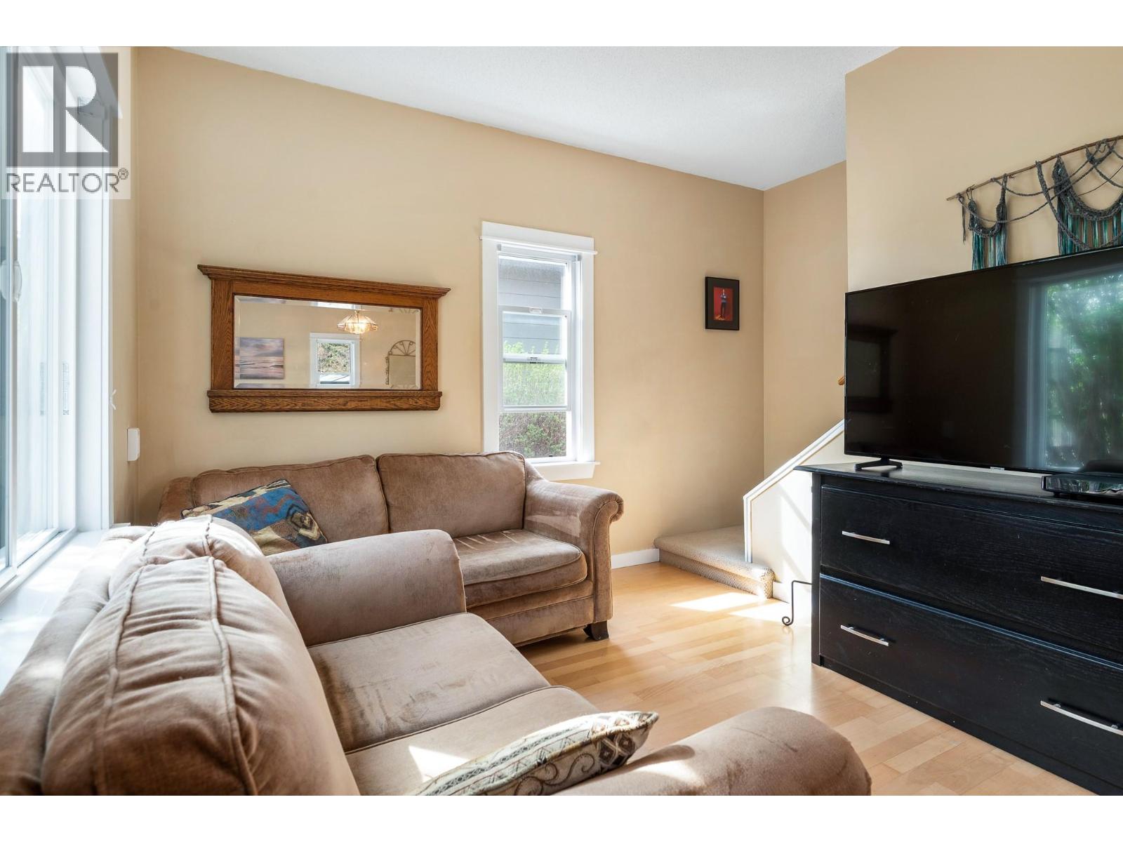 3620 Rosedale Avenue - 9