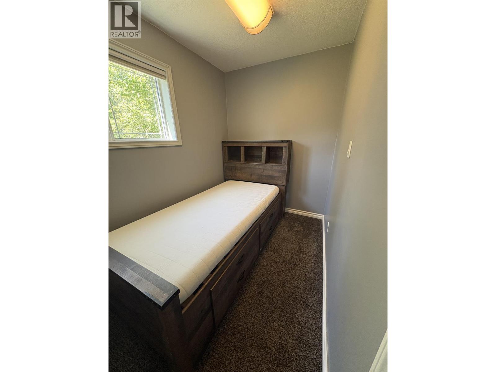 5237 42 Street NE - 20