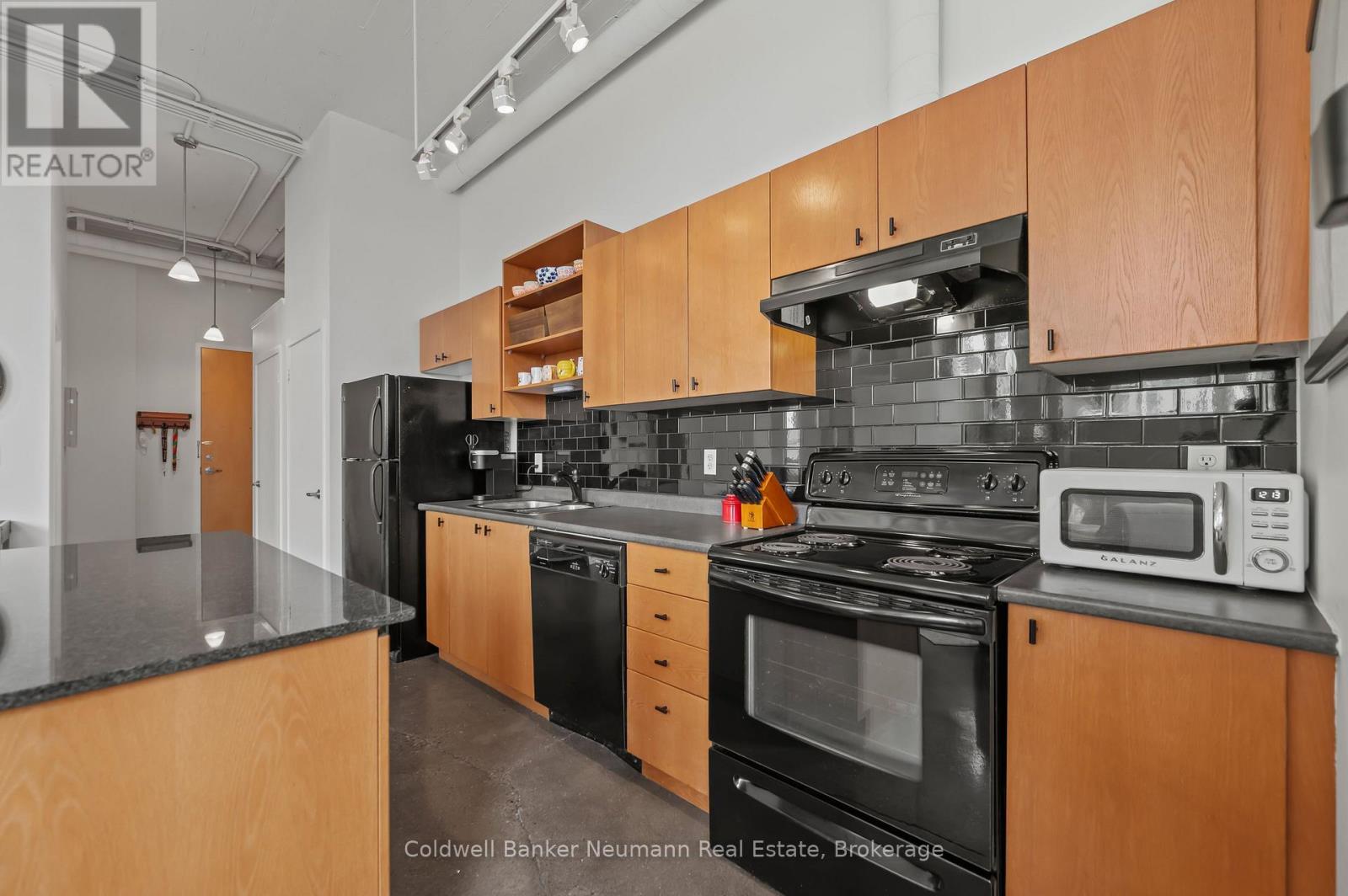#308 404 KING STREET W - 12