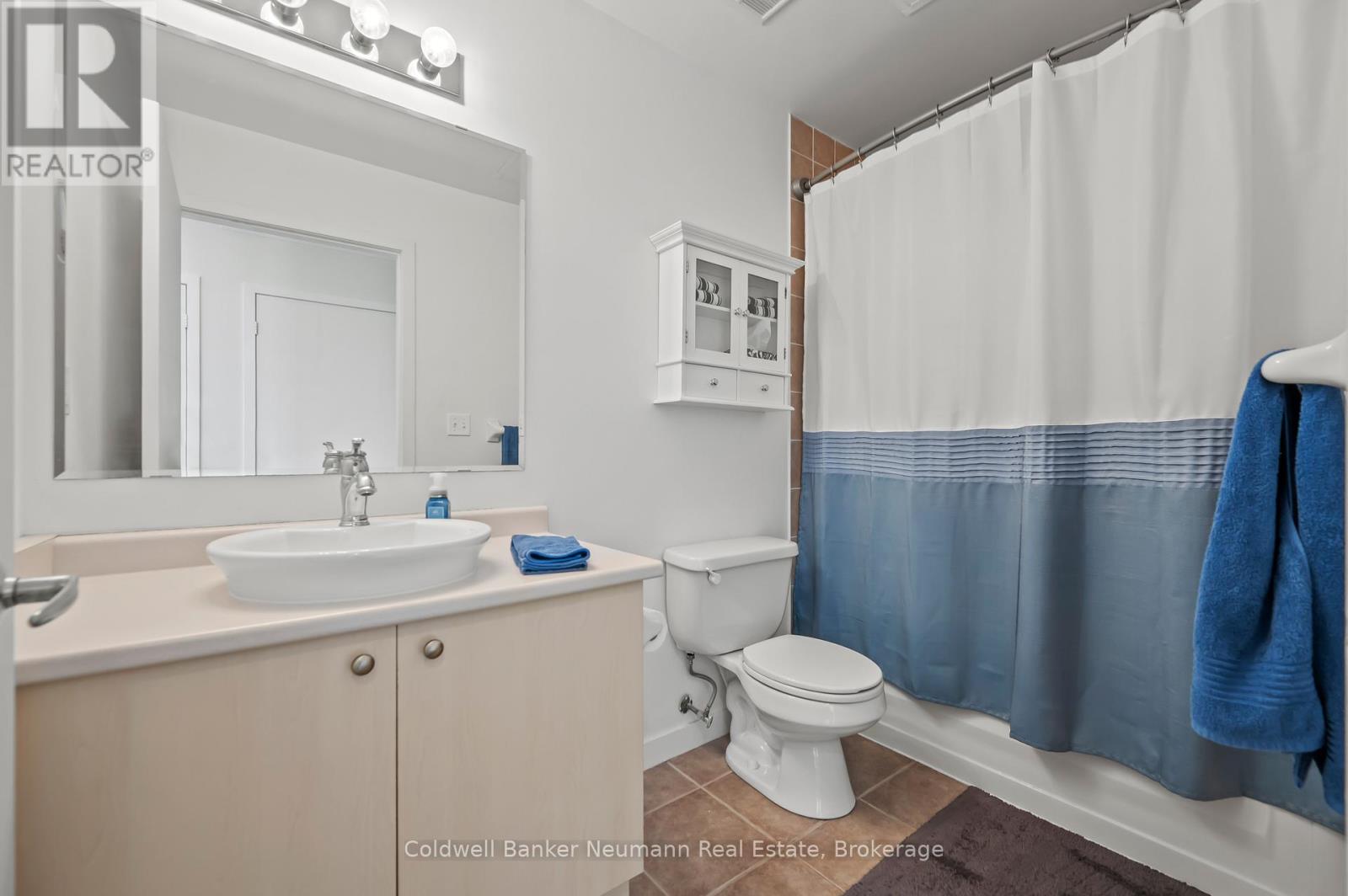 #308 404 KING STREET W - 25