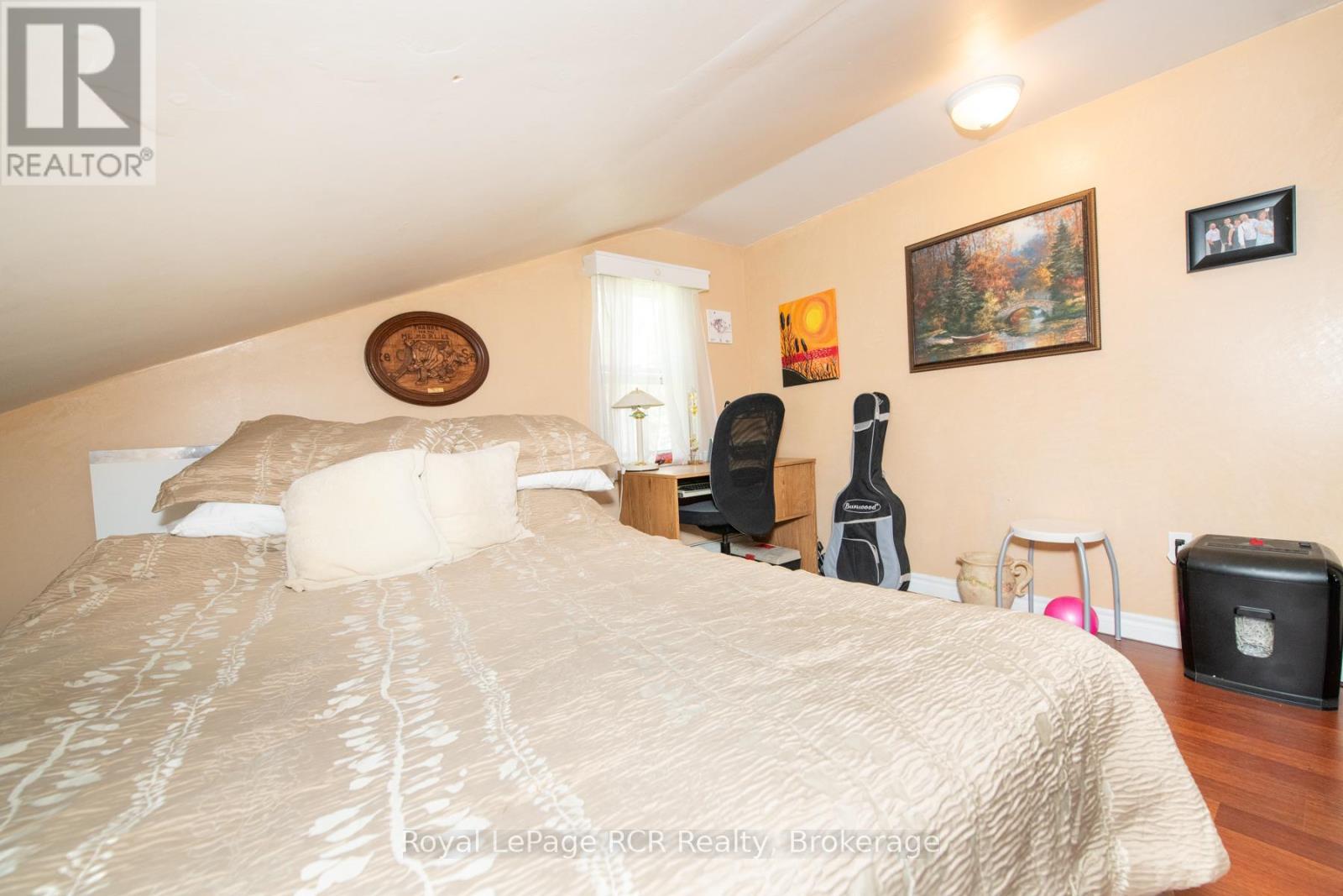 430 QUEEN STREET WEST STREET W - 12
