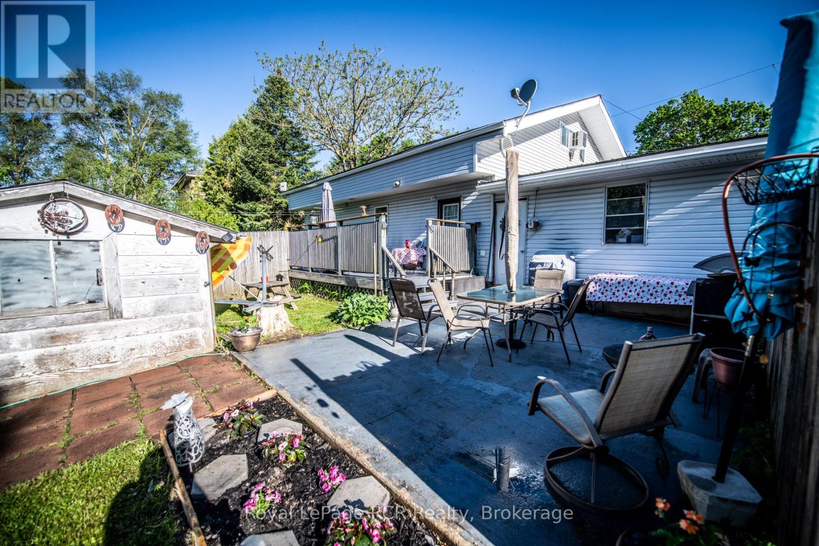 430 QUEEN STREET WEST STREET W - 23