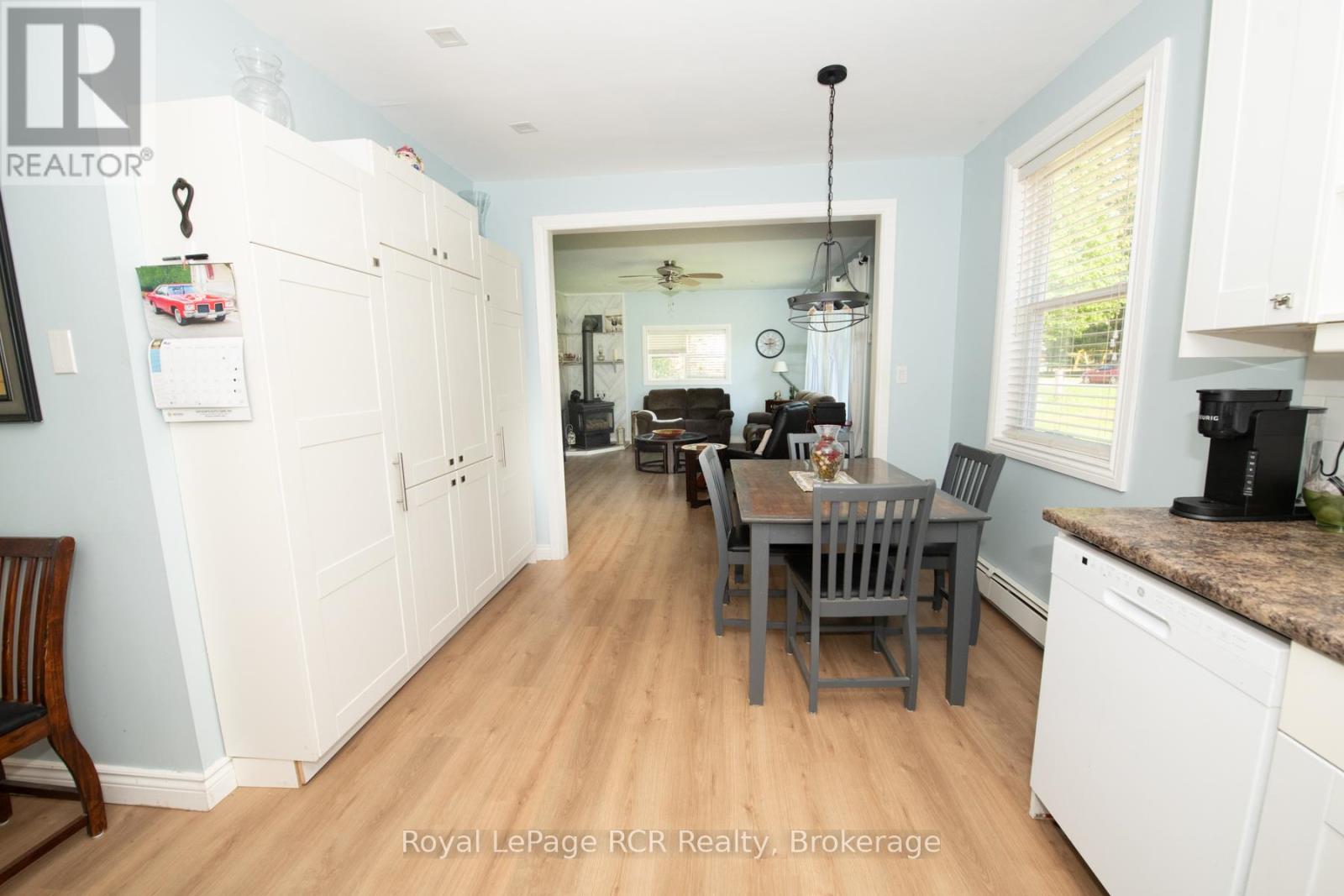 430 QUEEN STREET WEST STREET W - 36