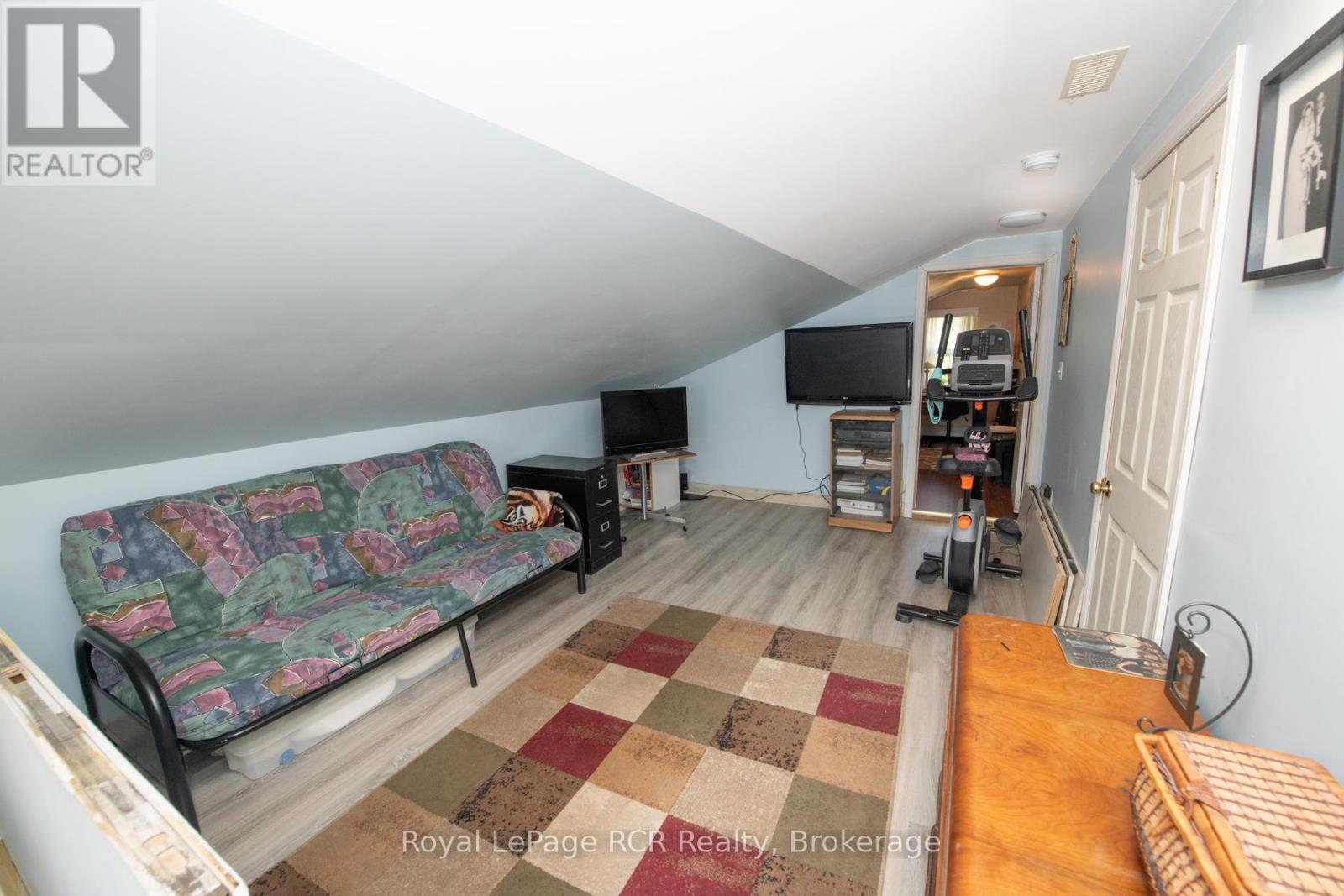 430 QUEEN STREET WEST STREET W - 9