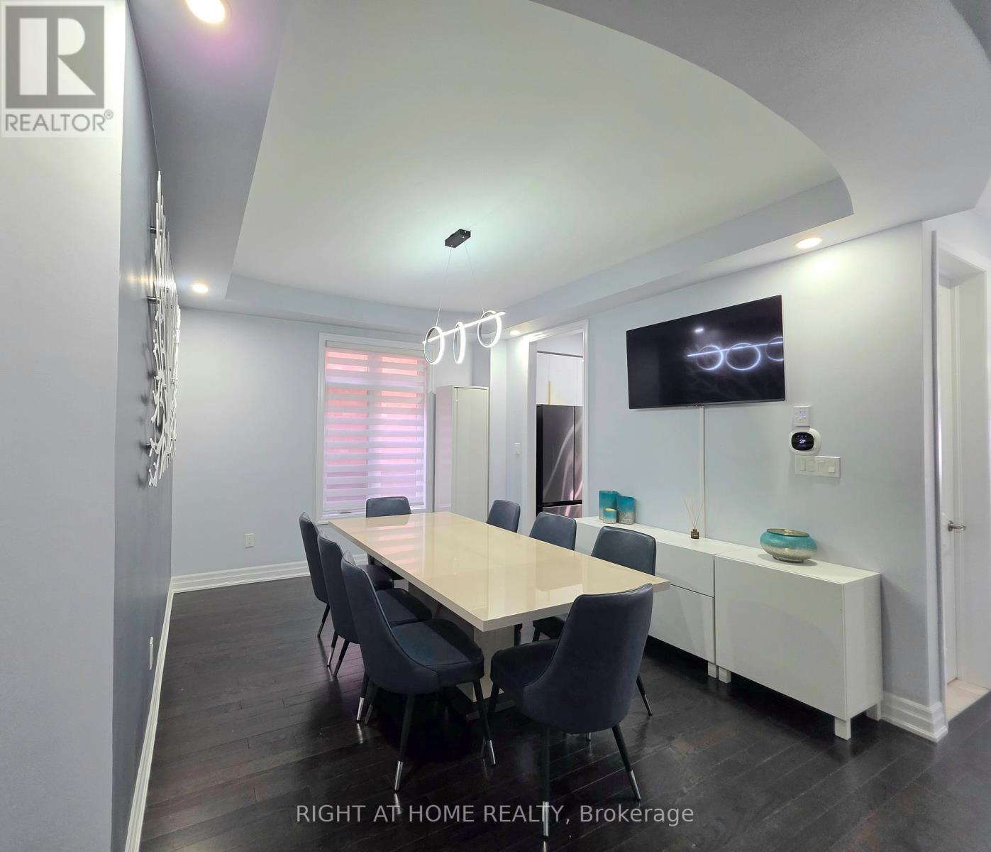 24 WELLS ORCHARD CRESCENT - 5