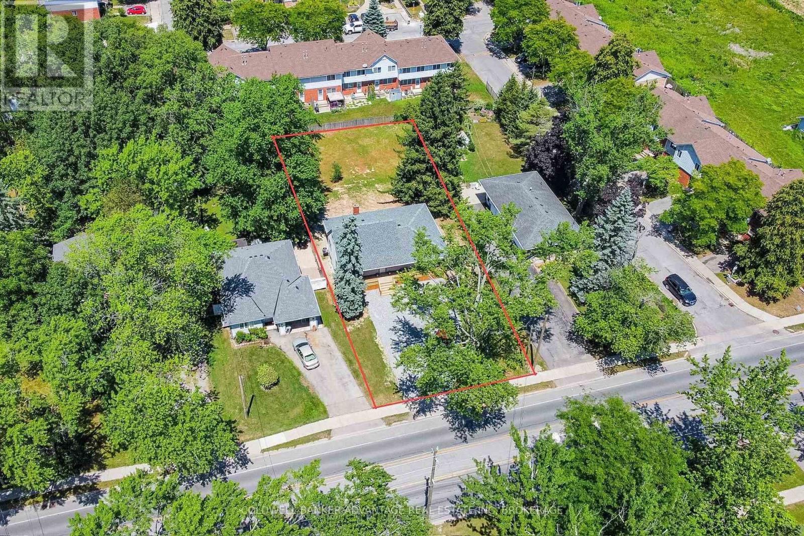 378 THOROLD ROAD - 38
