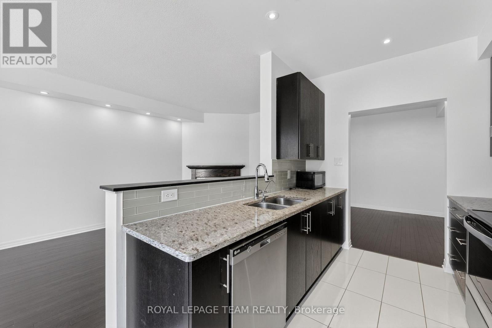 605 SUNBURST STREET - 14
