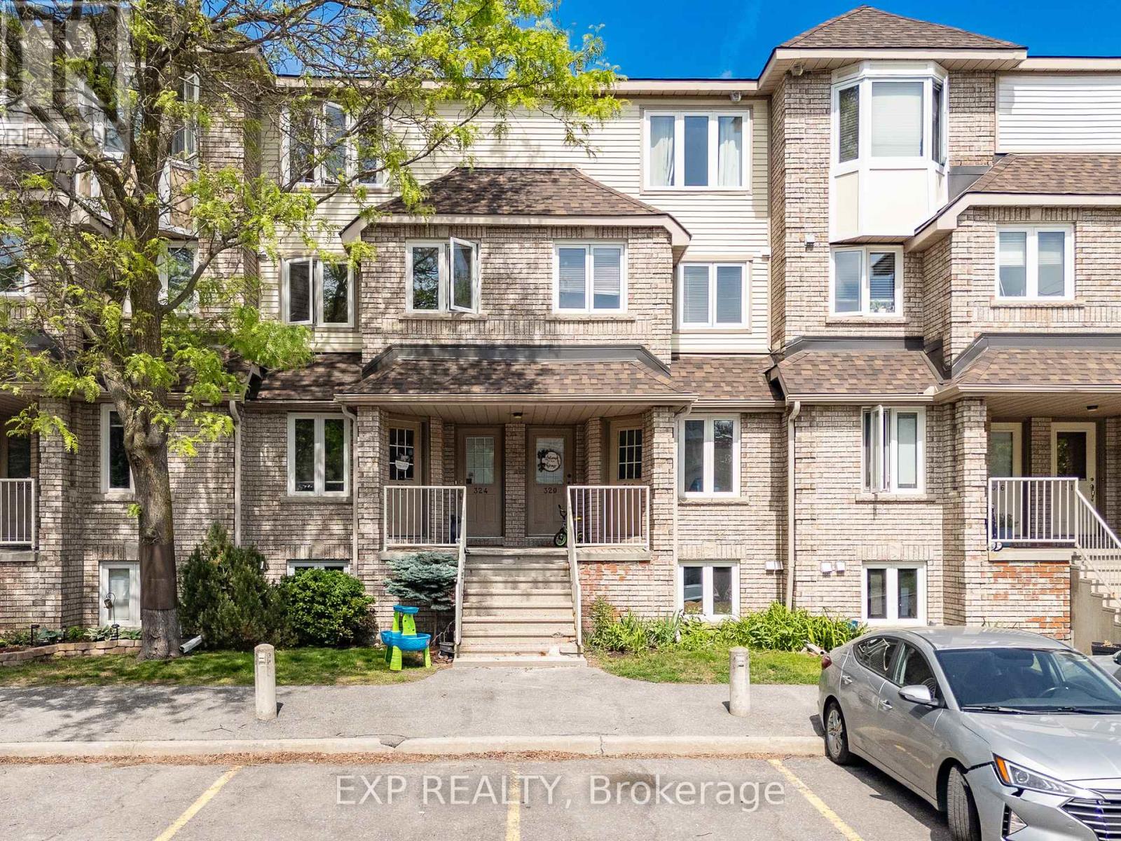2 Bed, 2 Bath House for Sale in Ottawa – 324 BRISTON PRIVATE, Ottawa – MLS# X13410978 - Image 3