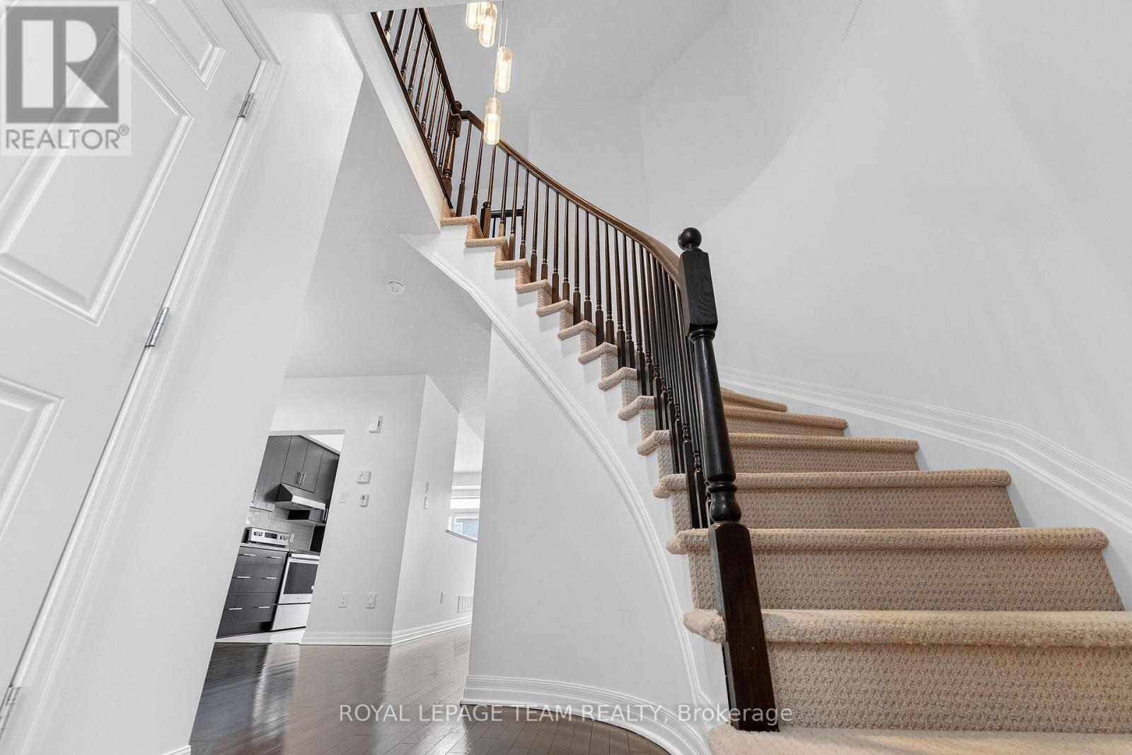 605 SUNBURST STREET - 17