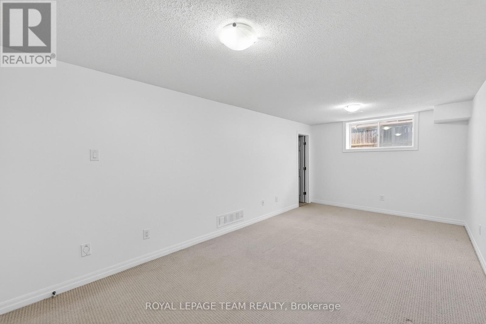 605 SUNBURST STREET - 31