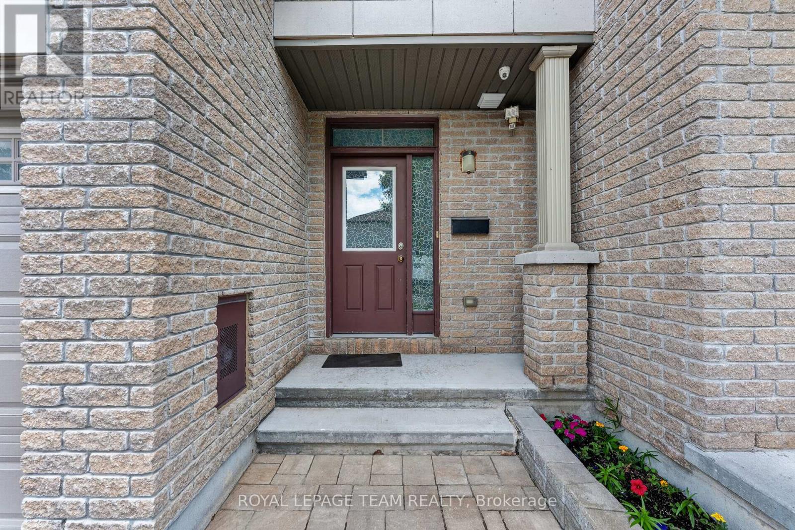605 SUNBURST STREET - 5