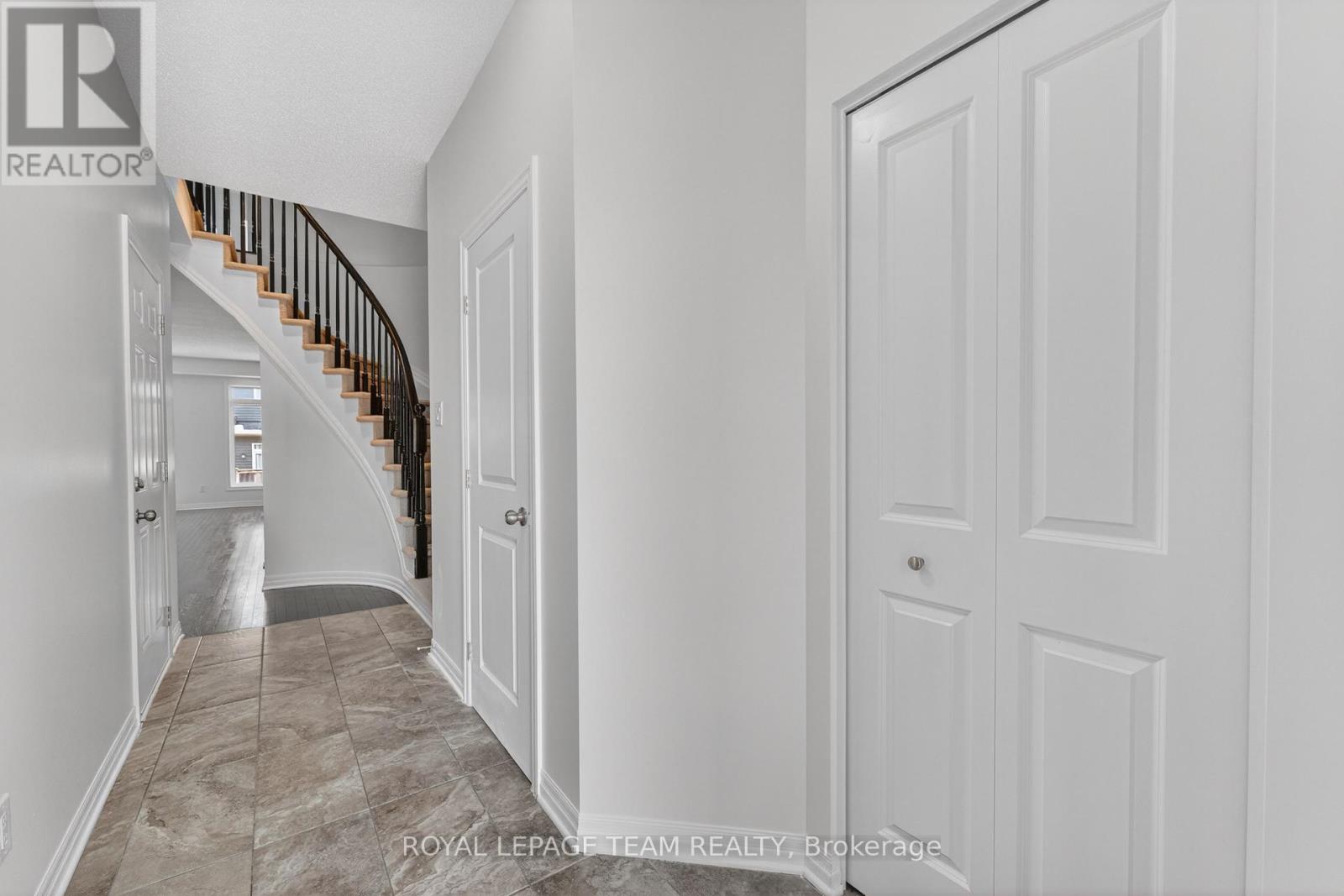 605 SUNBURST STREET - 6