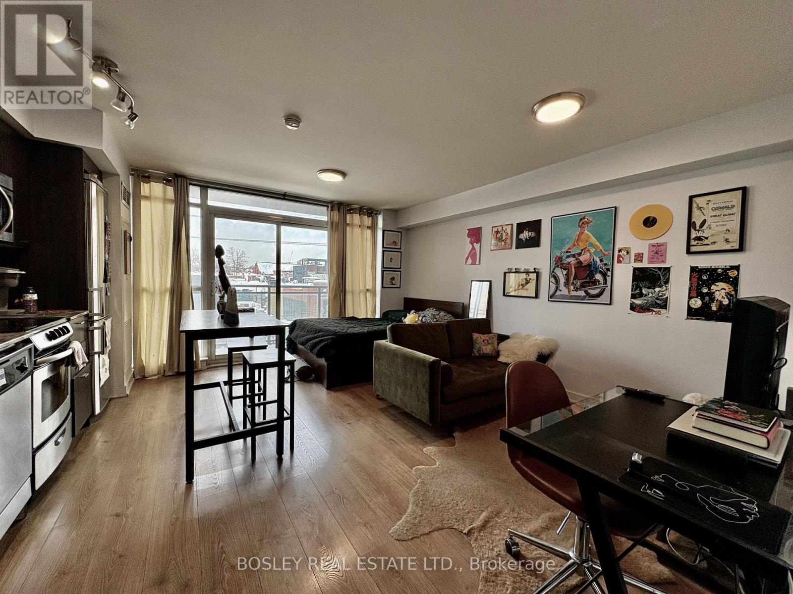 Listing photo of 317 - 775 KING STREET W