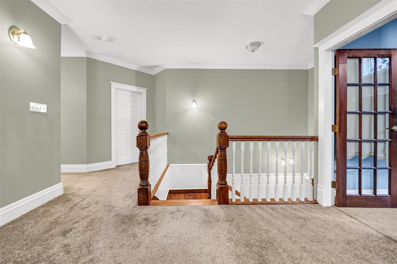 9 Bed, 6 Bath House for Sale in Surrey – 6354 184 STREET, Surrey – MLS# R3132715 - Image 11