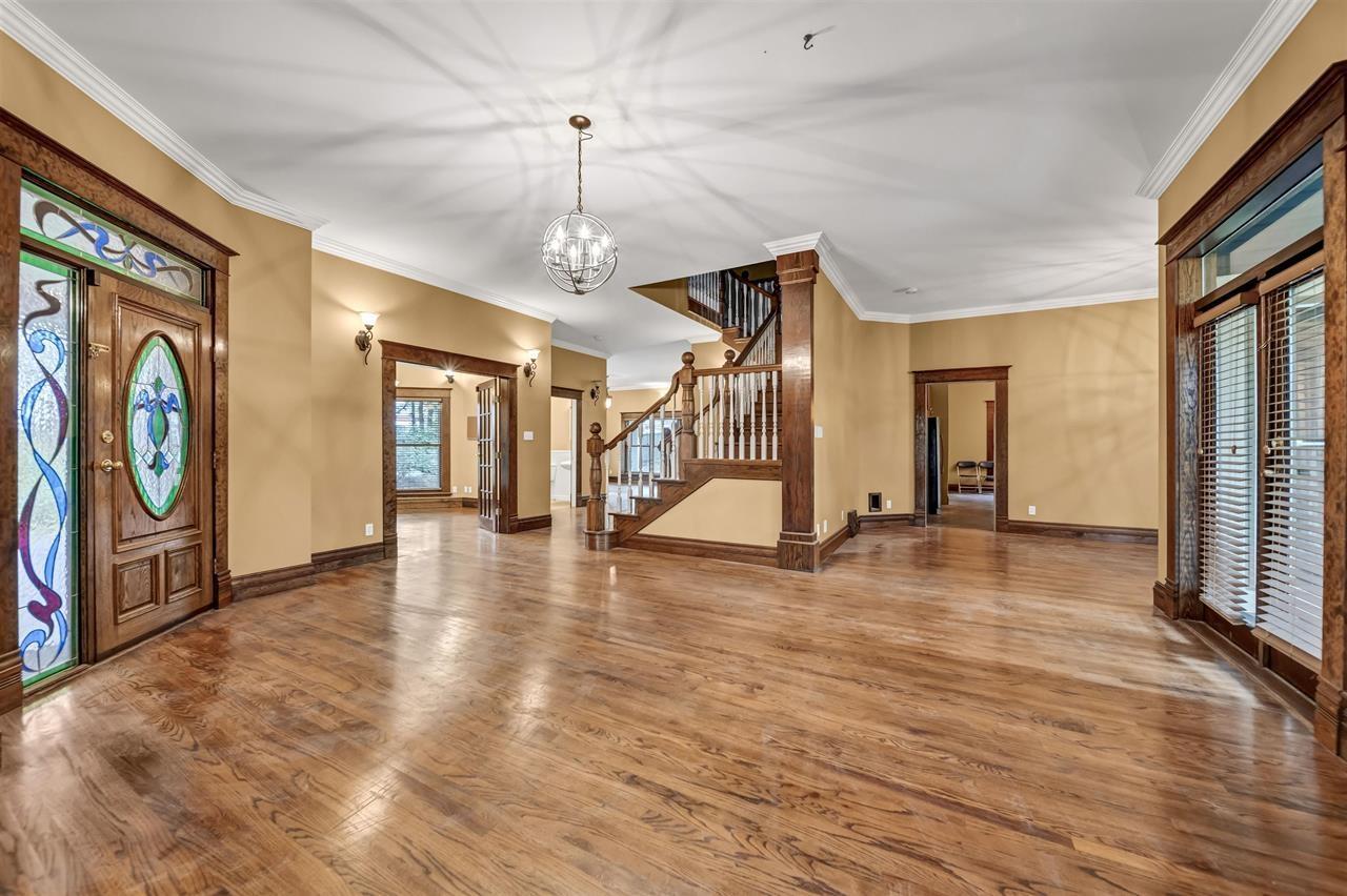 9 Bed, 6 Bath House for Sale in Surrey – 6354 184 STREET, Surrey – MLS# R3132715 - Image 37