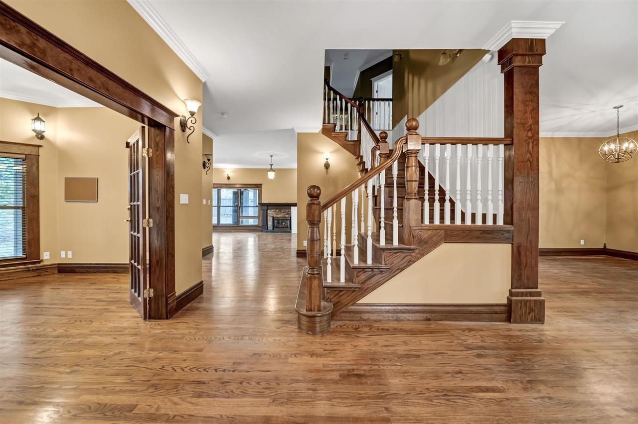9 Bed, 6 Bath House for Sale in Surrey – 6354 184 STREET, Surrey – MLS# R3132715 - Image 39